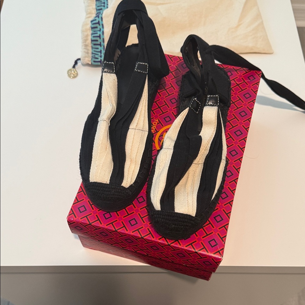 Tory Burch Pink and Orange Geometric Box